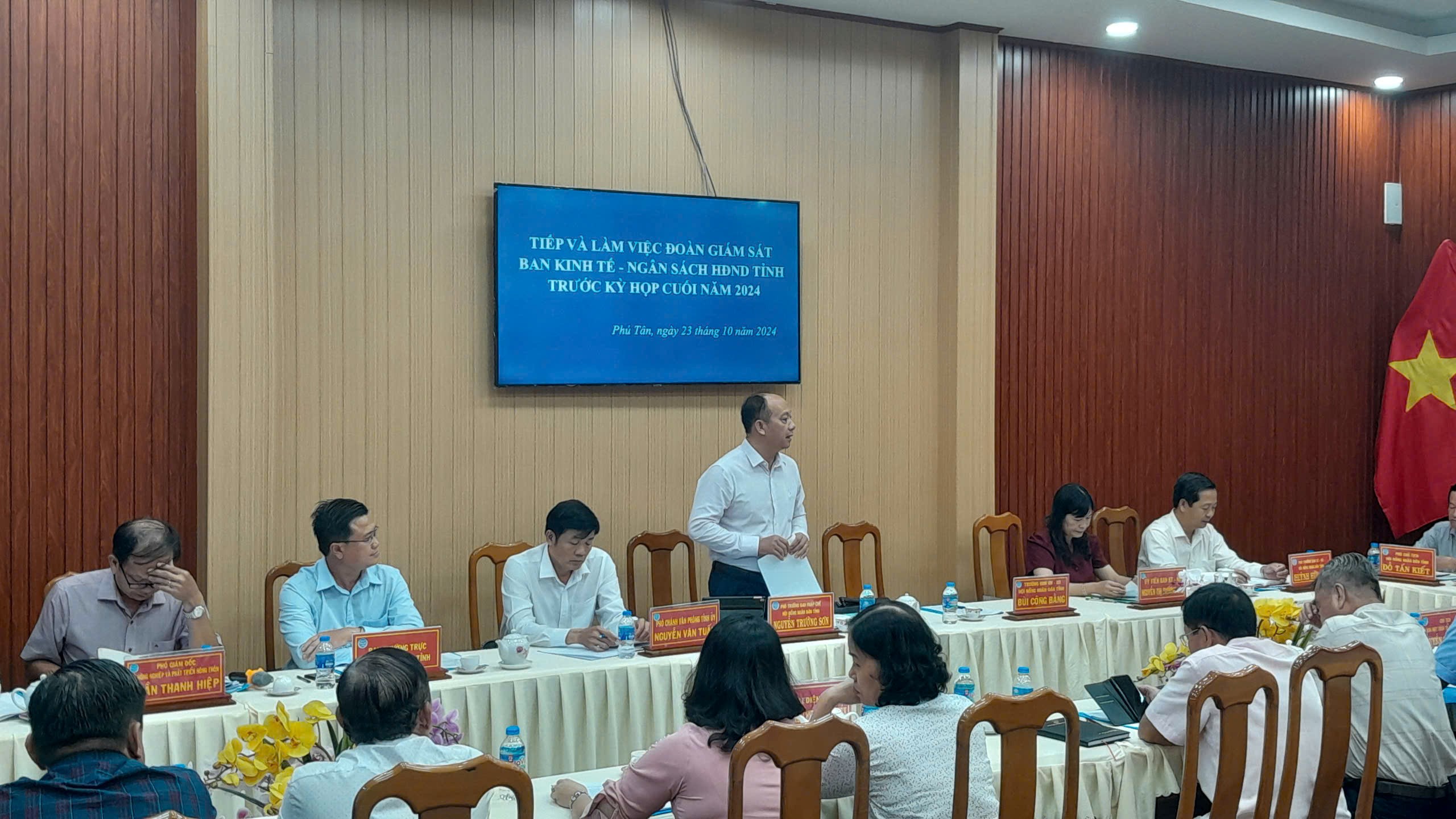 Ban Kinh tế - Ngân sách HĐND tỉnh An Giang giám sát thực hiện chính sách liên kết sản xuất và tiêu thụ sản phẩm tại huyện Phú Tân