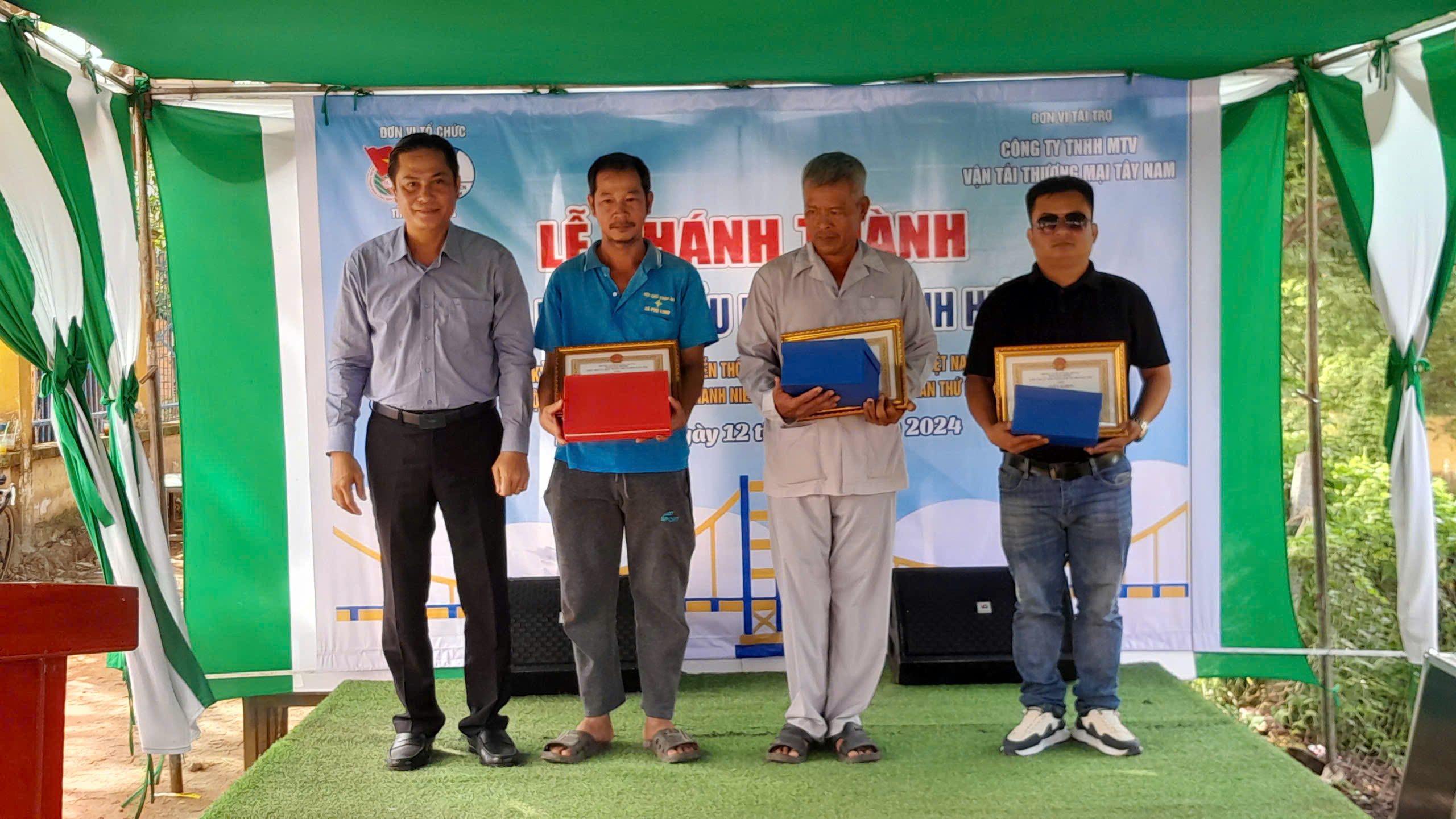 Khánh thành Cầu Kho 3 - Phạm Huỳnh Hiệp, xã Phú Long huyện Phú Tân