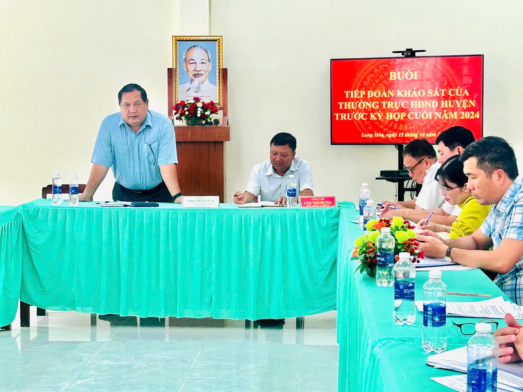 Thường trực HĐND huyện Phú Tân giám sát xã Long Hòa và Phú Hưng trước kỳ họp cuối năm 2024