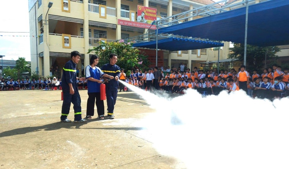 Lan tỏa phong trào “Toàn dân tham gia Phòng cháy, chữa cháy” từ chương trình tuyên truyền, trải nghiệm, thực hành chữa cháy và cứu nạn cứu hộ