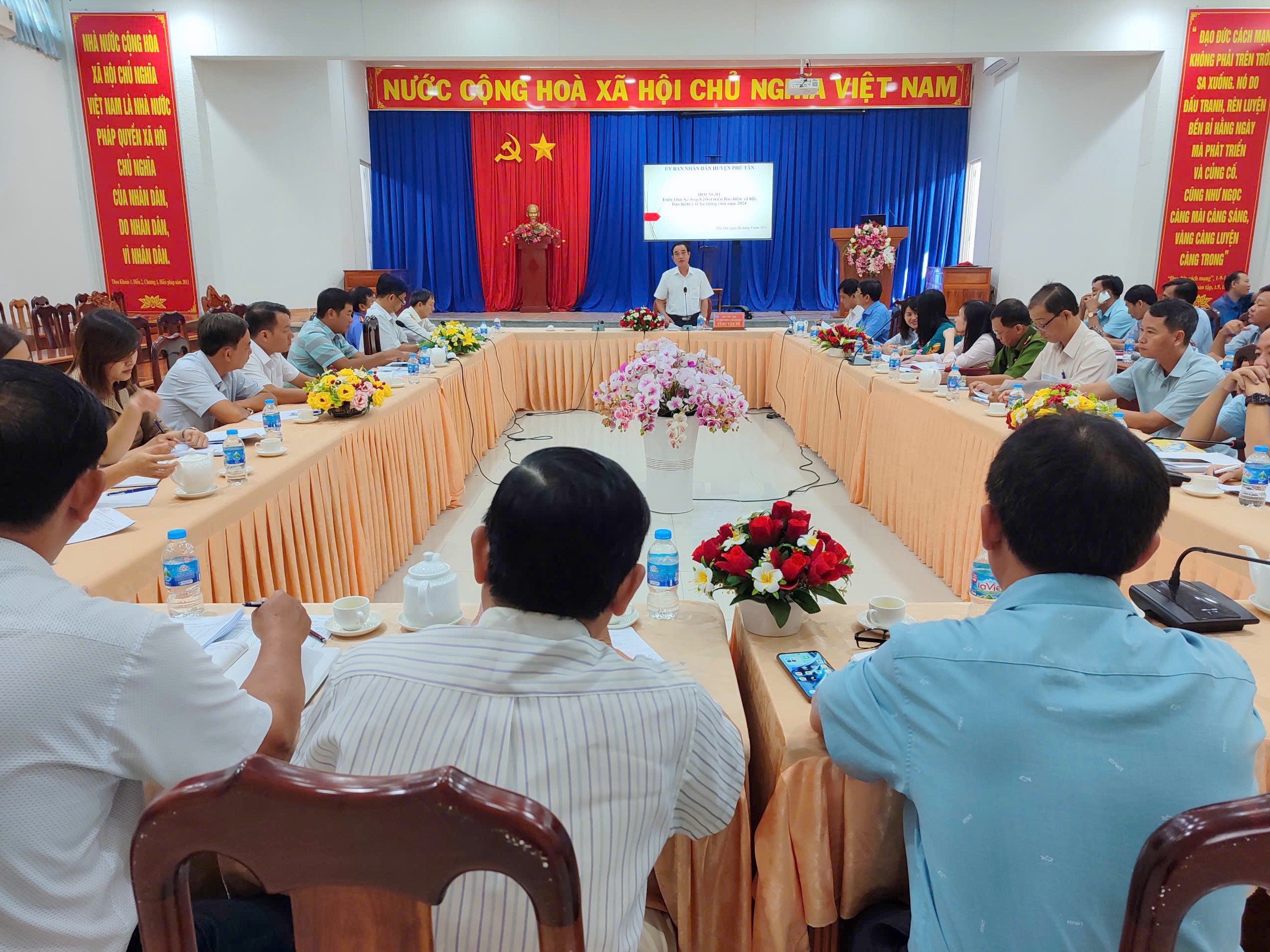 Triển khai kế hoạch phát triển bảo hiểm xã hội, bảo hiểm y tế 3 tháng cuối năm 2024